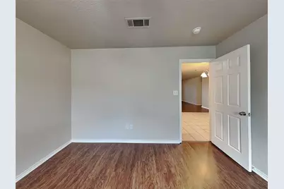 215 Bobbie Ann Court, Granbury, TX 76049 - Photo 7