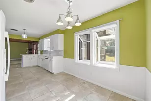 6049 Wimbleton Way, Fort Worth, TX 76133 - Photo 9