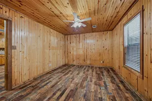 1489 Calf Creek Ln, Sherman, TX 75090 - Photo 15