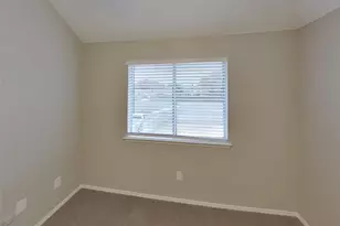 2033 Oak Bend Ln, Garland, TX 75040 - Photo 11