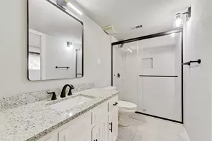 3161 Golden Oak, Farmers Branch, TX 75234 - Photo 25