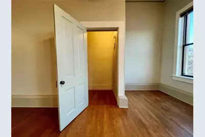 105 W Hickory Street #A, Denton, TX 76201 - Photo 9