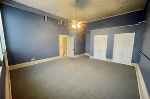 105 W Hickory St, Denton, TX 76201 - Photo 17