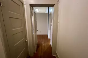 105 W Hickory St, Denton, TX 76201 - Photo 25