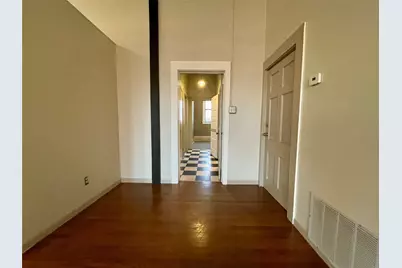 105 W Hickory Street #A, Denton, TX 76201 - Photo 11