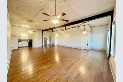 105 W Hickory Street #A, Denton, TX 76201 - Photo 5