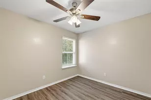 309 Gravel St, Waxahachie, TX 75165 - Photo 11