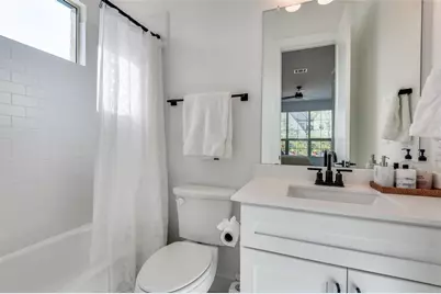 2505 Liverpool Lane, Carrollton, TX 75010 - Photo 29