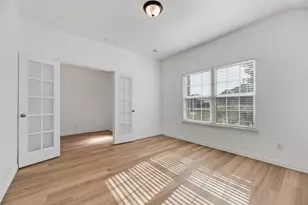 2401 Sun Creek Dr, Little Elm, TX 75068 - Photo 13