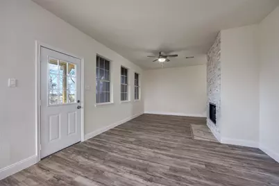 471 Meadowview Circle, Van Alstyne, TX 75495 - Photo 11