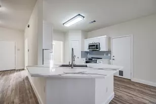 471 Meadowview Cir, Van Alstyne, TX 75495 - Photo 9