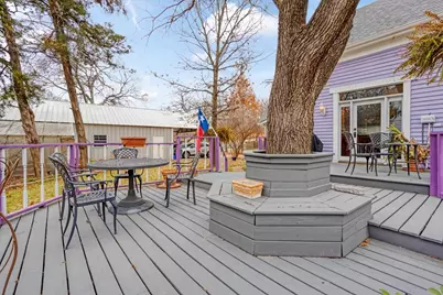 300 W 6th Street, Bonham, TX 75418 - Photo 35