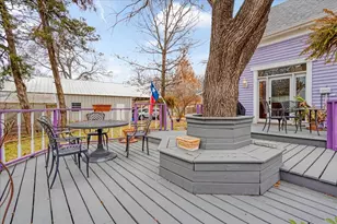 300 W 6th St, Bonham, TX 75418 - Photo 35