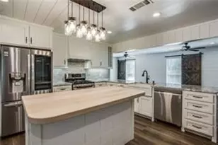 615 N Lamar St, Tioga, TX 76271 - Photo 7