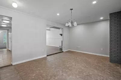 2156 Fleur De Lis Court, Arlington, TX 76012 - Photo 7