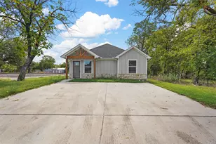 536 E Carter St, Sherman, TX 75090 - Photo 1