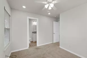 536 E Carter St, Sherman, TX 75090 - Photo 11