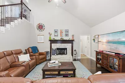 2801 Holly Leaf Lane, Flower Mound, TX 75022 - Photo 13