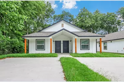 408 W 6th Street #2, Bonham, TX 75418 - Photo 1