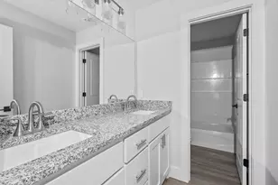 408 W 6th St, Bonham, TX 75418 - Photo 11