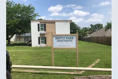 312 W Rentz #99, Weatherford, TX 76086 - Photo 1