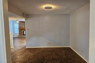 701 Towne House Ln, Richardson, TX 75081 - Photo 5