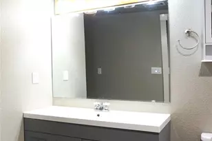 507 N Main St, Denison, TX 75020 - Photo 11