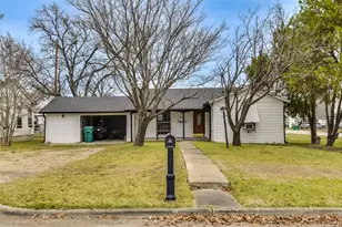 510 S Church St, Ferris, TX 75125 - Photo 3