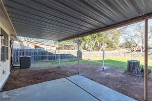 2509 Woodridge Dr, Abilene, TX 79605 - Photo 11