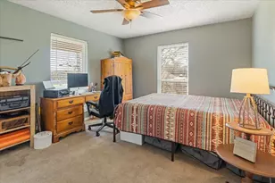 1320 Laredo Dr, Granbury, TX 76048 - Photo 19