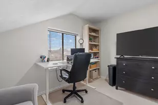 2000 Greenview Dr, Carrollton, TX 75010 - Photo 19