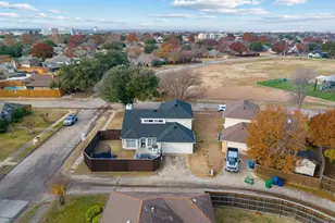 2000 Greenview Dr, Carrollton, TX 75010 - Photo 29