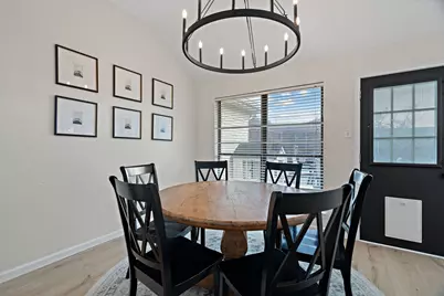 2000 Greenview Drive, Carrollton, TX 75010 - Photo 9