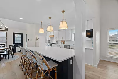 2000 Greenview Drive, Carrollton, TX 75010 - Photo 5