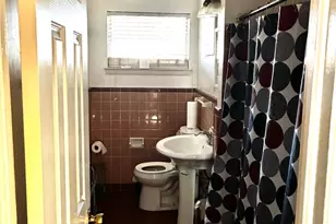 1204 Adelaide Dr, Dallas, TX 75216 - Photo 13