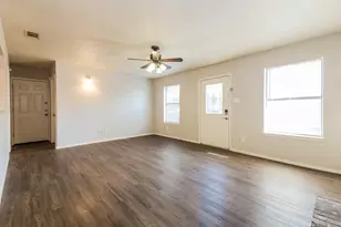 417 Gardenview St, Denton, TX 76207 - Photo 5