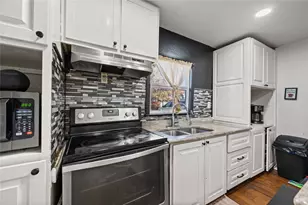 4404 Newman Dr, Haltom City, TX 76117 - Photo 11