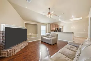 910 Fulbourne Dr, Anna, TX 75409 - Photo 13