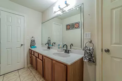 3934 Harlingen Street, Dallas, TX 75212 - Photo 17