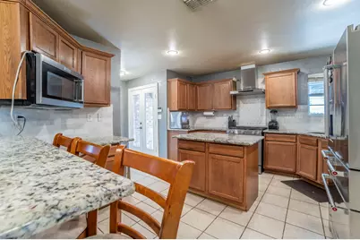 3934 Harlingen Street, Dallas, TX 75212 - Photo 7