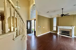 2717 Laurel Valley Ln, Arlington, TX 76006 - Photo 9