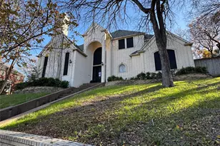 2717 Laurel Valley Ln, Arlington, TX 76006 - Photo 3