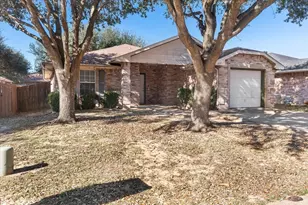 649 Moss Rose Ct, Dallas, TX 75217 - Photo 1