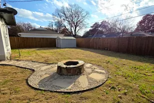 11743 Neering Dr, Dallas, TX 75218 - Photo 27