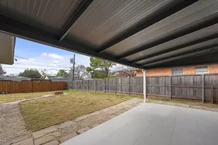 11743 Neering Dr, Dallas, TX 75218 - Photo 25