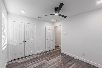 2976 Mark Twain Drive, Farmers Branch, TX 75234 - Photo 25