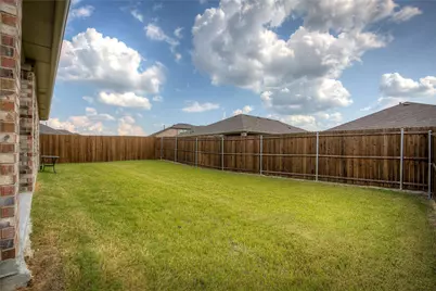 2320 Peregrine Way, Crandall, TX 75114 - Photo 3