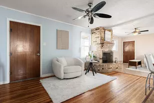 129 Collins Ct, Blue Mound, TX 76131 - Photo 9