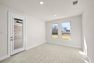 2340 Oak Knl Dr, Palmer, TX 75152 - Photo 11