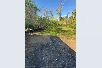 3827 Frank Street, Dallas, TX 75210 - Photo 15